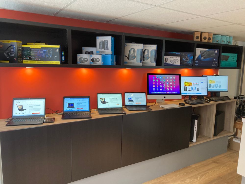 Inside Waterfront Computers and Compu-Clone Solutions, Sydney, Nova Scotia